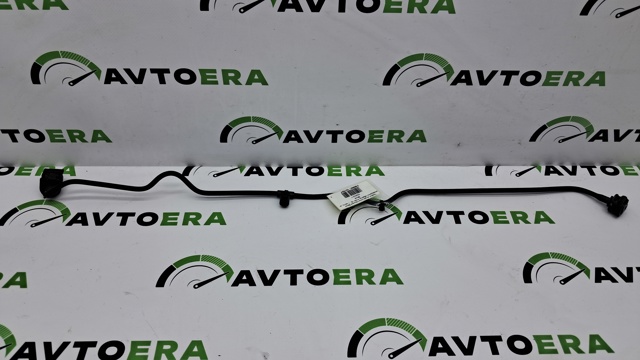 Шланг розширювального бачка, верхній 32252211 VOLVO