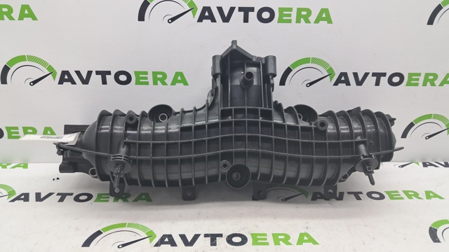 Колектор впускний 32257808 VOLVO