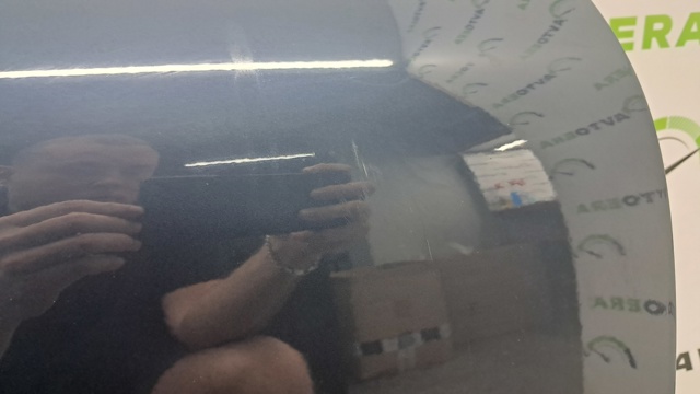 Дверка передня права 32345931 VOLVO