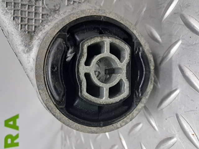 Підвіска задня 33316861201 BMW