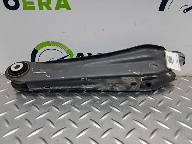 Важелі задньої підвіски 33326795812 BMW