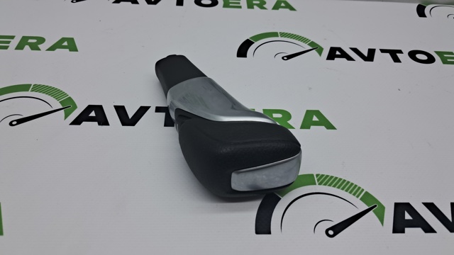 Ручка важеля коробки передач 349105RB0A NISSAN