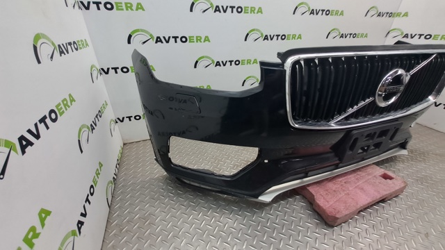 Бампер на авто 39799463 VOLVO