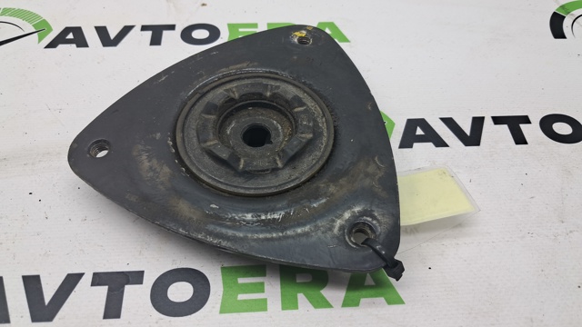Подушка амортизатора переднього 4060A693 MITSUBISHI