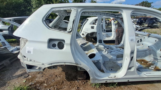 Крило праве заднє 41007267470 BMW