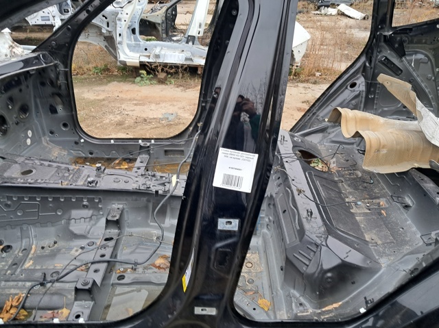 Отвір передніх лівих дверей 41007494061 BMW