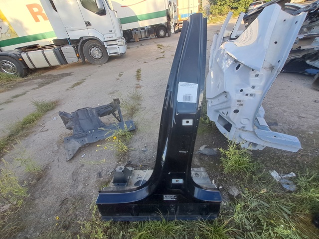 Отвір передніх лівих дверей 41007955059 BMW