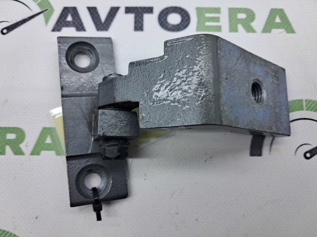 Петля задніх правих дверей 41527201302 BMW