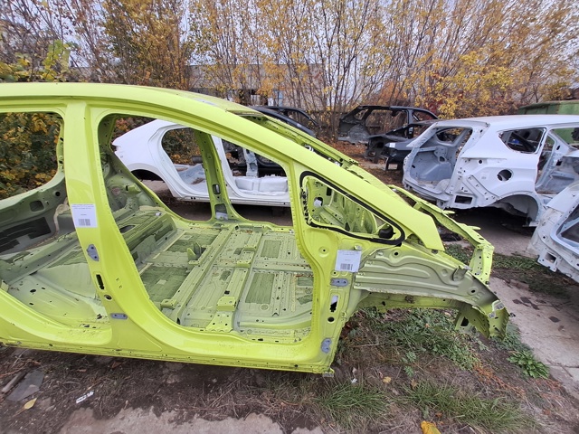 Лонжерон рами передній правий 42573373 GM