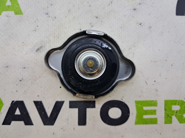 Кришка / пробка радіатора 45137AE003 SUBARU