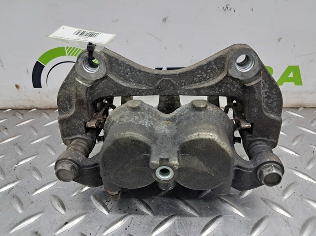 Супорт гальмівний, передній, правий 4605C311 MITSUBISHI