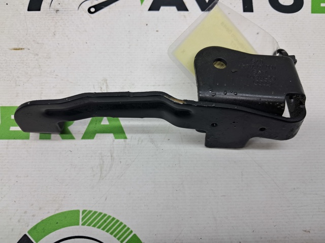 Кріплення розширювального бачка 4G0121214G VAG