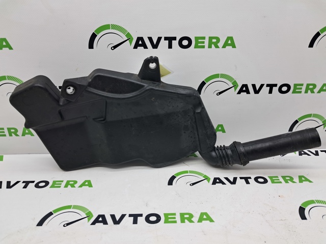Горловина бачка омивача 4G1955463 VAG