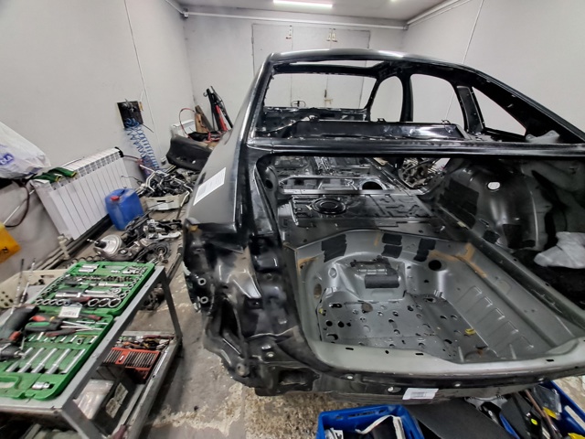 Крило заднє ліве 4G5809837 VAG