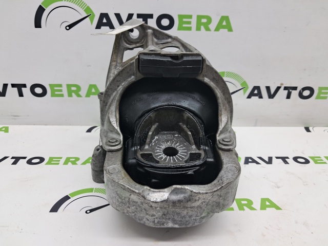 Подушка (опора) двигуна, ліва 4M0199371FE VAG