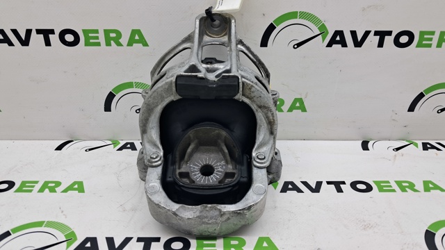 Права опора двигуна 4M0199372B VAG
