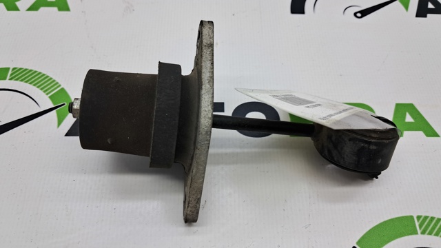 Права подушка мотора 4M0199870AM VAG