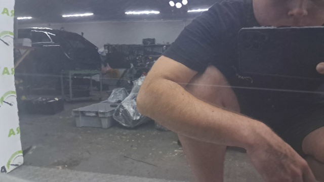 Дверка передня права 4M0831052F VAG