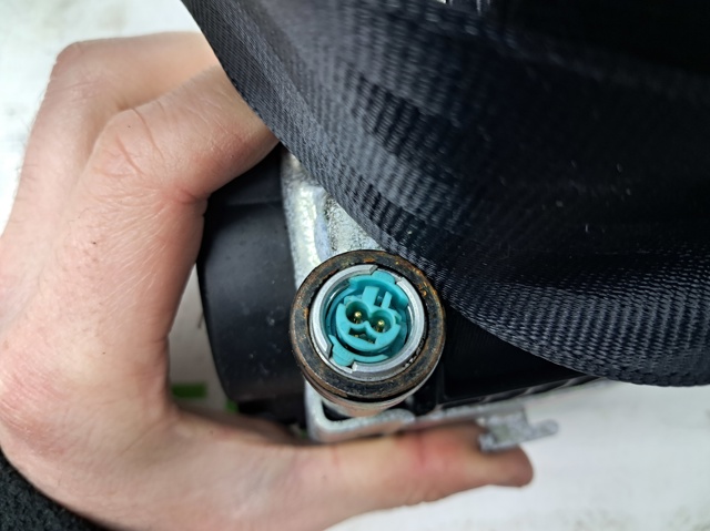 Ремені безпеки 4M0857706KV04 VAG