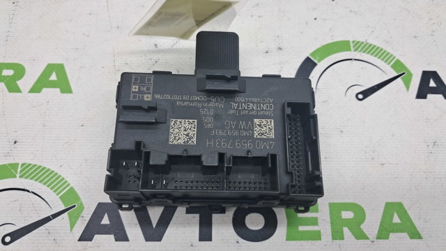Блок комфорту передніх дверей 4M0959793H VAG