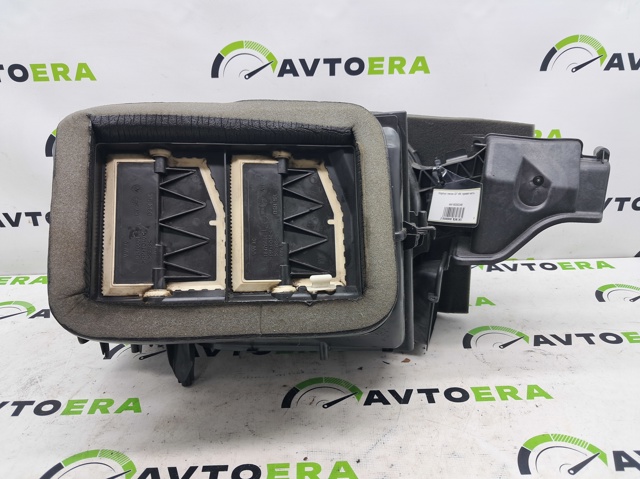Отоплення та вентиляція 4M1820024B VAG