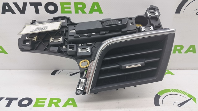 Решітка повітропровода ліва 4M1820901BA6PS VAG