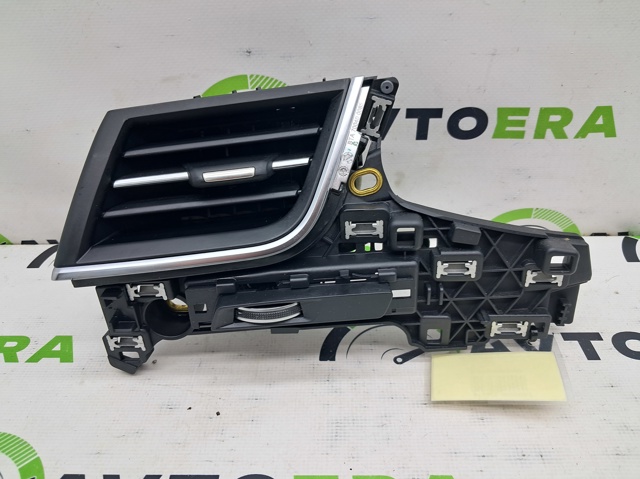 Решітка повітропровода ліва 4M1820901BE6PS VAG