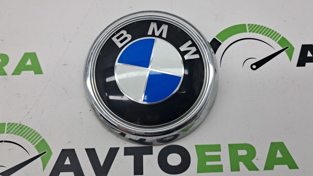 Емблема кришки багажника, фірмовий значок 51147364375 BMW
