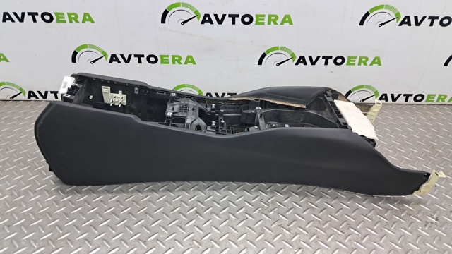 Центральна консоль торпеди 51166833920 BMW