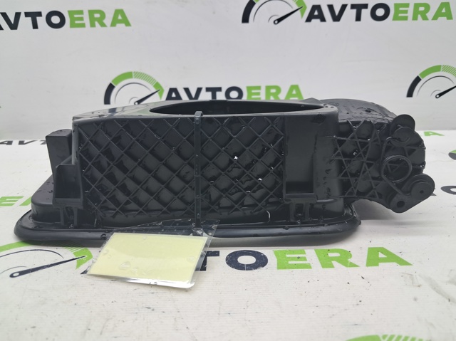 Горловина паливного бака 51177213035 BMW
