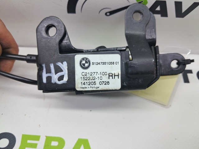 Замок задньої правої двостулкової двері, нижній 51247351058 BMW