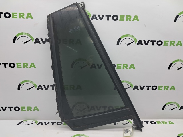 Скло кутове дверей задніх 51357410056 BMW