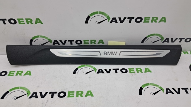 Накладка дверного порогу внутрішня, передня права 51477329464 BMW