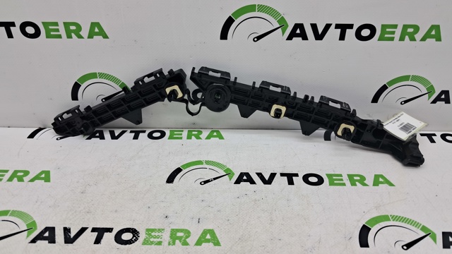 Ліве кріплення заднього бампера 521560R070 TOYOTA