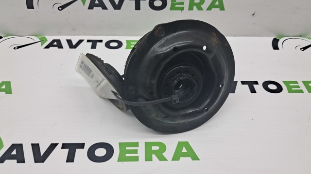 Кріплення переднього амортизатора 543205RB0B NISSAN