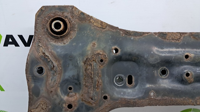 Передня балка 544004BA0A NISSAN