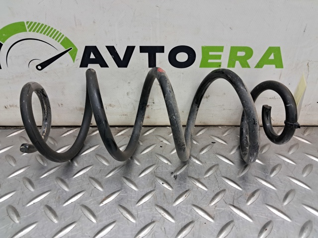 Пружина підвіски задня 550206RA1D NISSAN