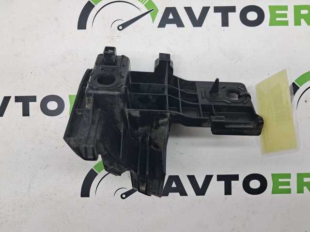 Ліве кріплення заднього бампера 57707SJ310 SUBARU
