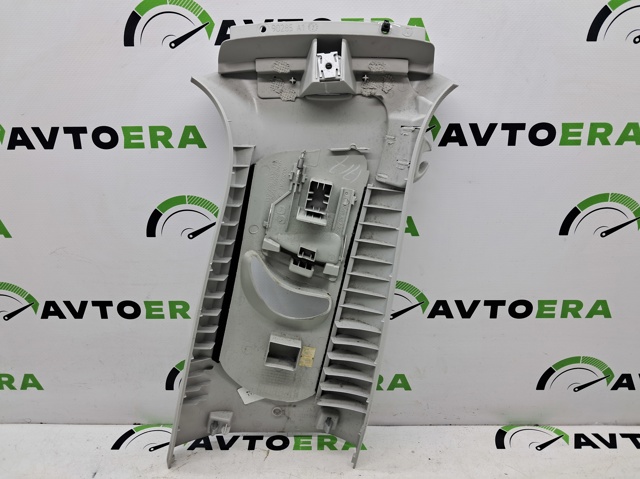 Обшивка стійки кузова внутрішня, середня ліва 5C6867243BY20 VAG