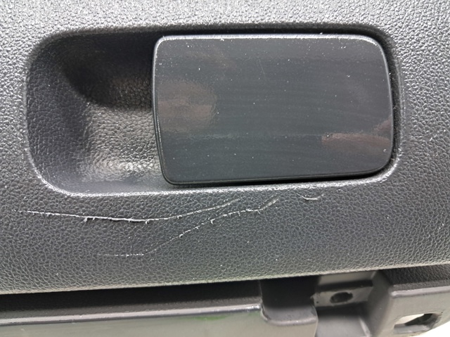Ящик для предметів догляду 5C7857097AH82V VAG