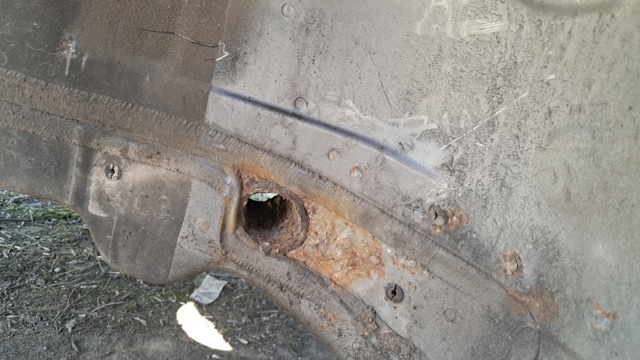 Бічна частина задні праві 5N0809844 VAG