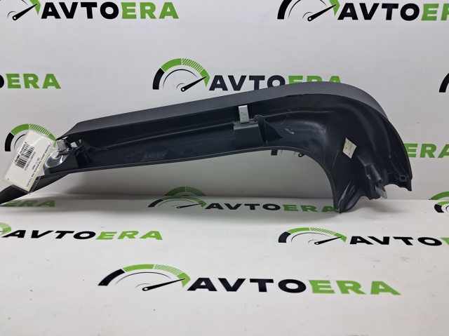 Пластик п'ятих дверей 5N0867703B82V VAG