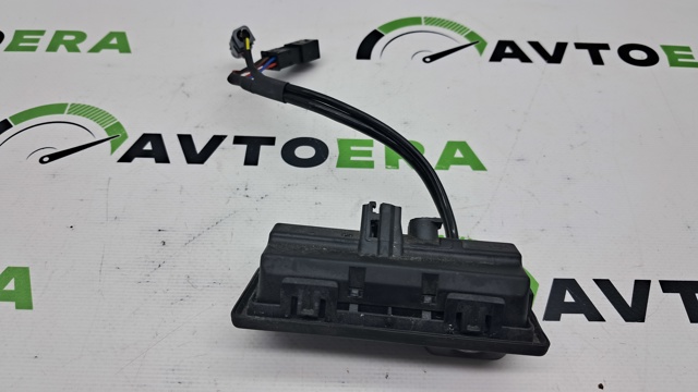 Камера заднього виду 5NA827566D VAG