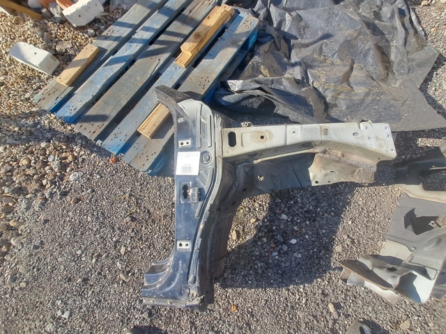 Лонжерон рами передній правий 5NL810136A VAG