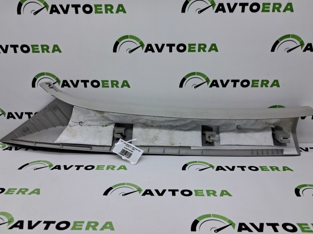 Обшивка стійки кузова внутрішня, передня права 5NN867234ARM5 VAG