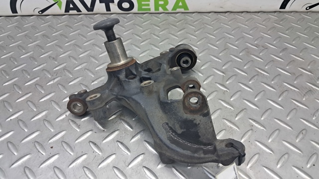 Цапфа поворотного кулака 5Q0505435F VAG
