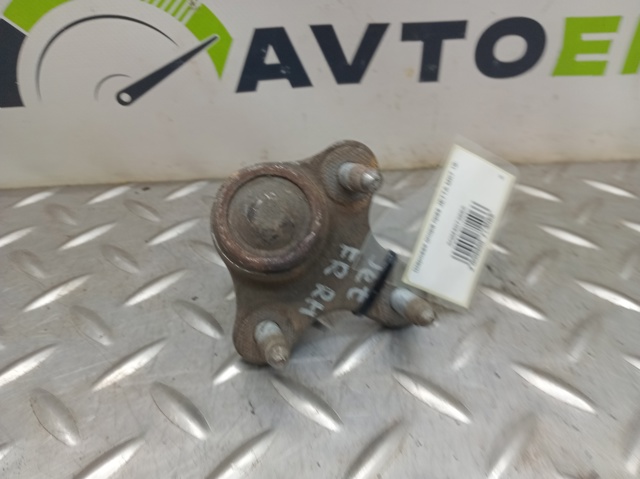 Кульова опора, нижня, права 5QM407366A VAG