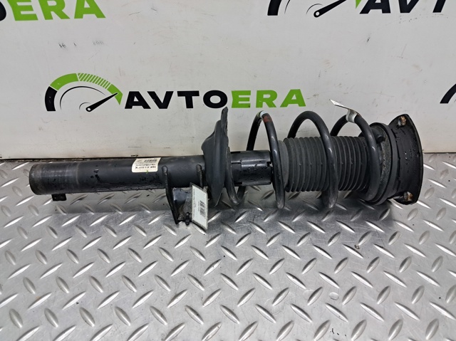Стійка передня 5QM413023K VAG