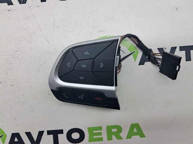 Блок кнопкових перемикачів кермового колеса 5UX06LXHAA CHRYSLER