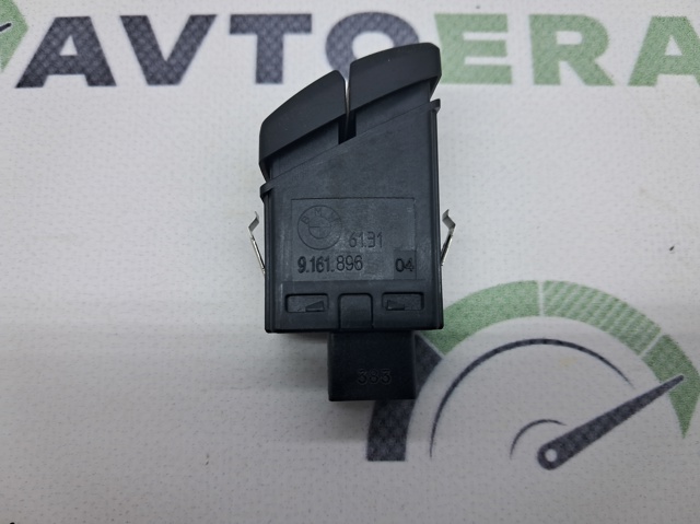 Кнопка включення аварійного сигналу 61319161896 BMW